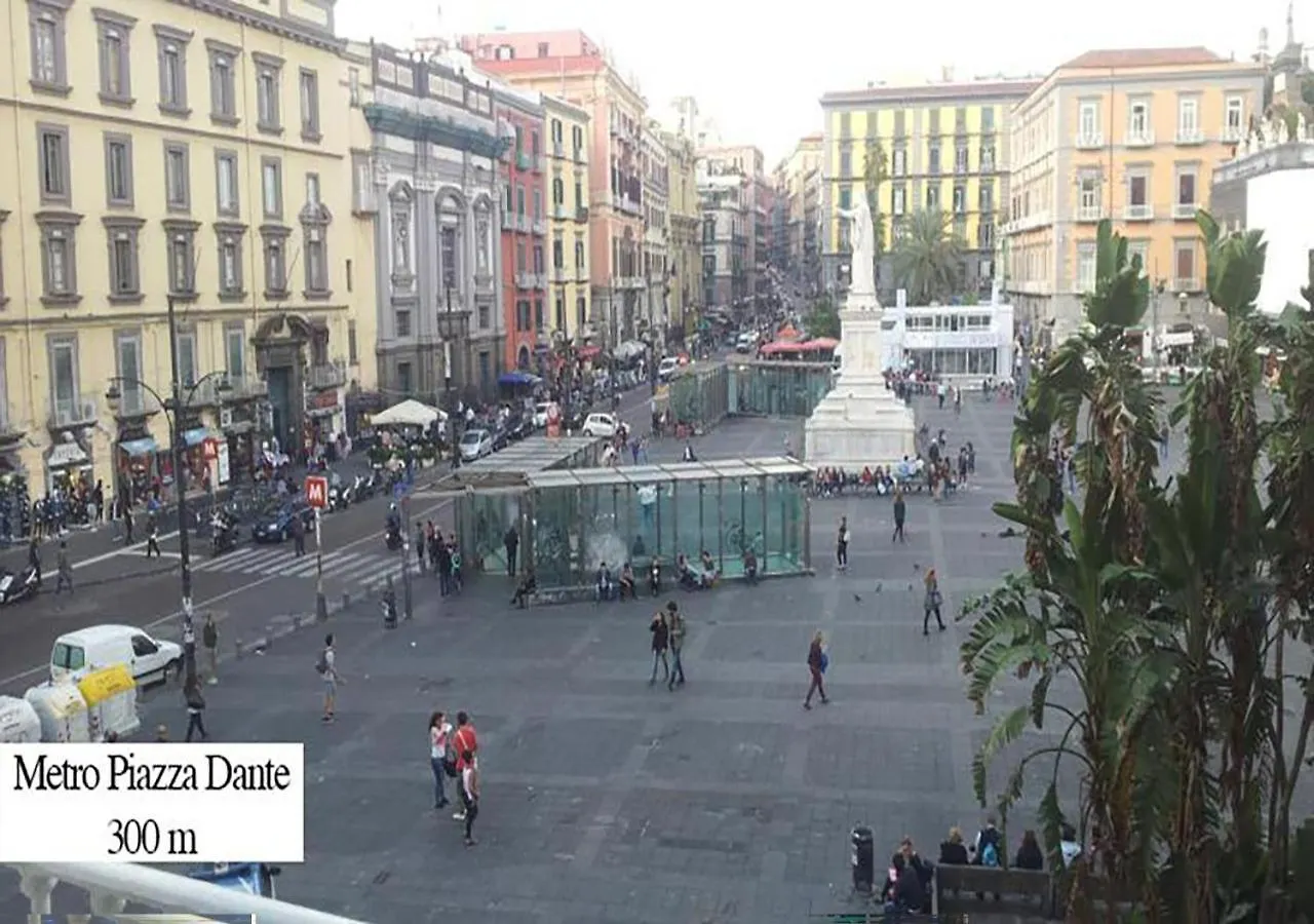 Santa Chiara Apartment Naples