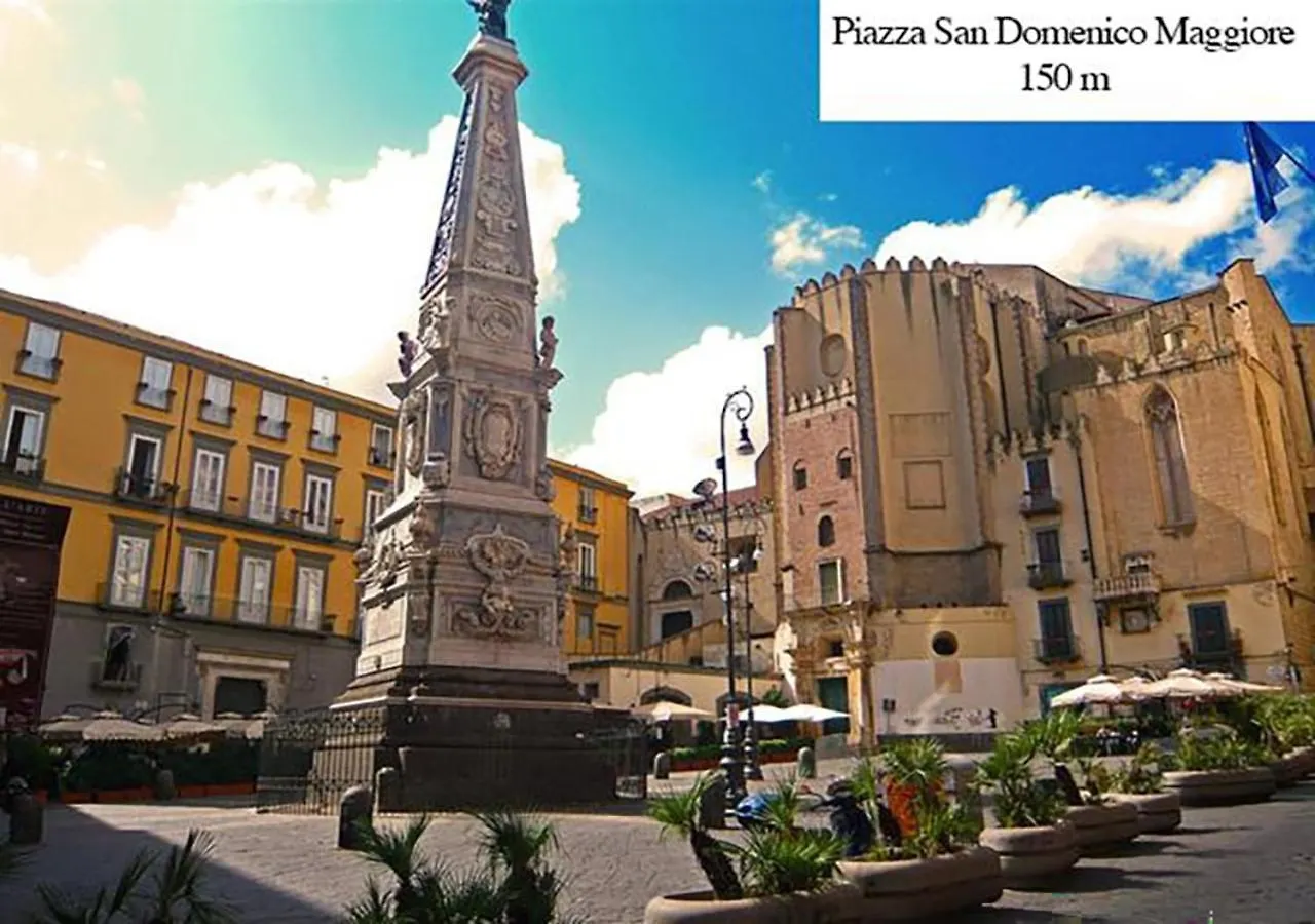 Santa Chiara Apartment Naples