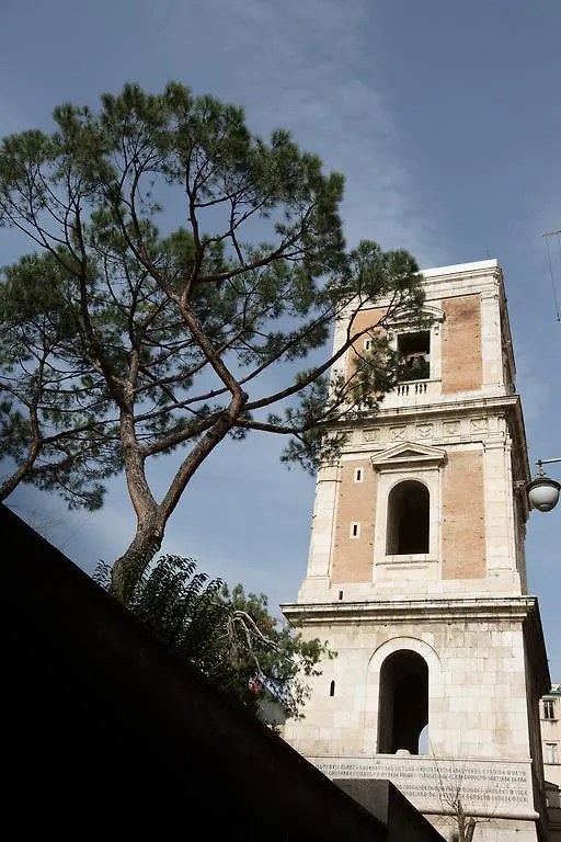 Santa Chiara Apartment Naples