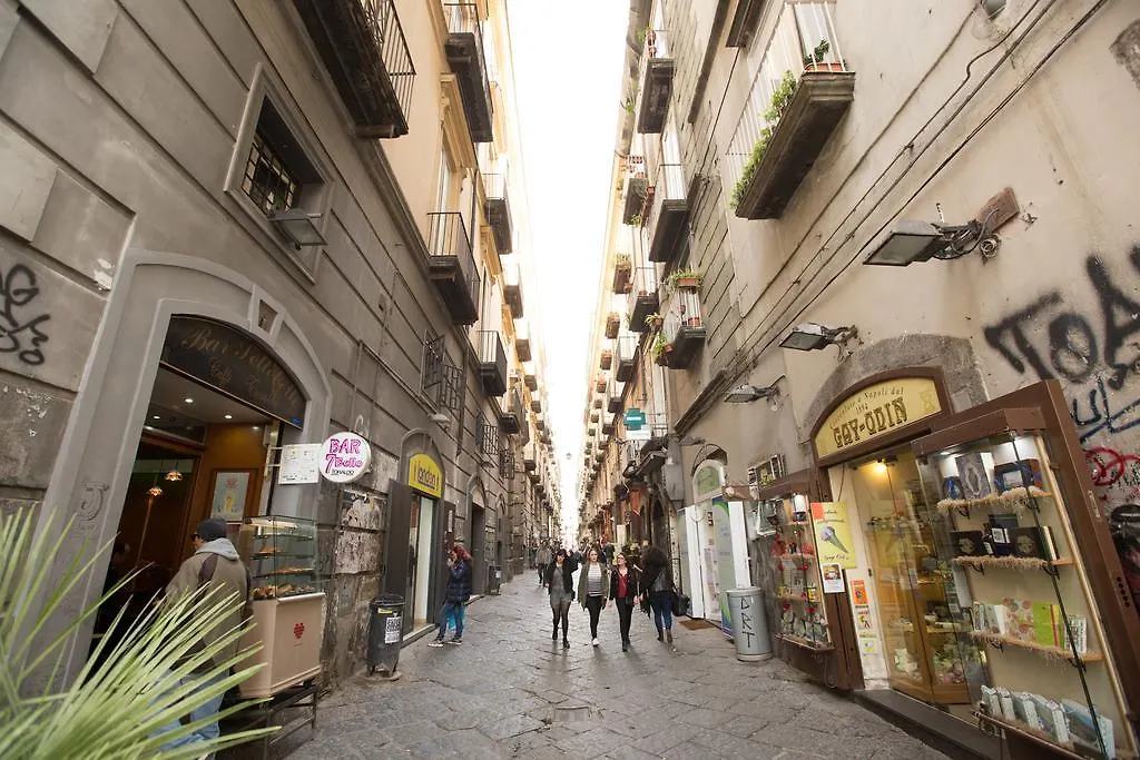 Santa Chiara Apartment Naples