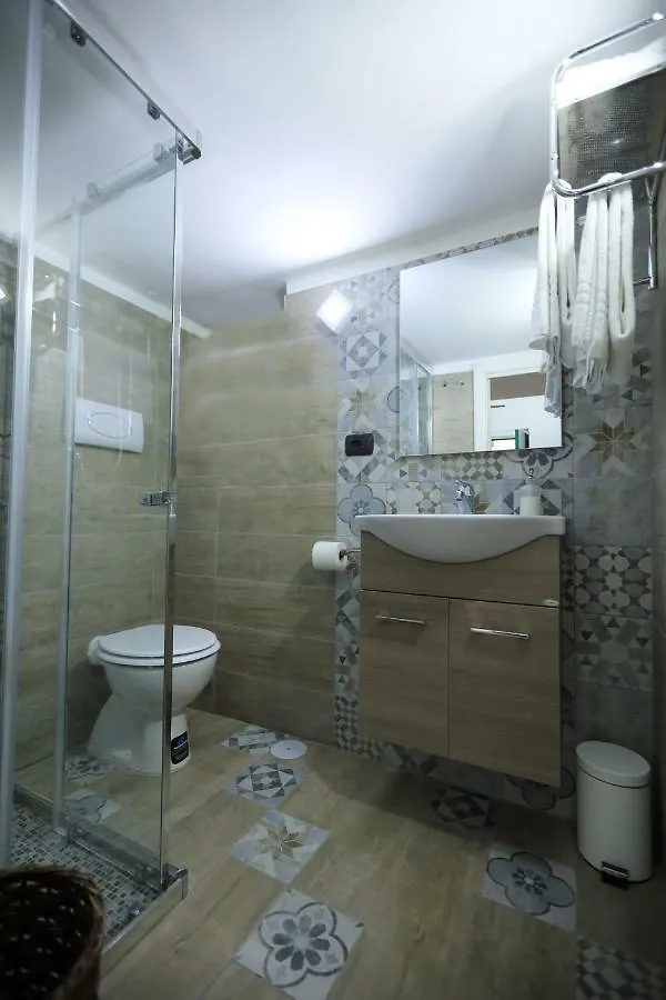 Santa Chiara Apartment Naples 0*,