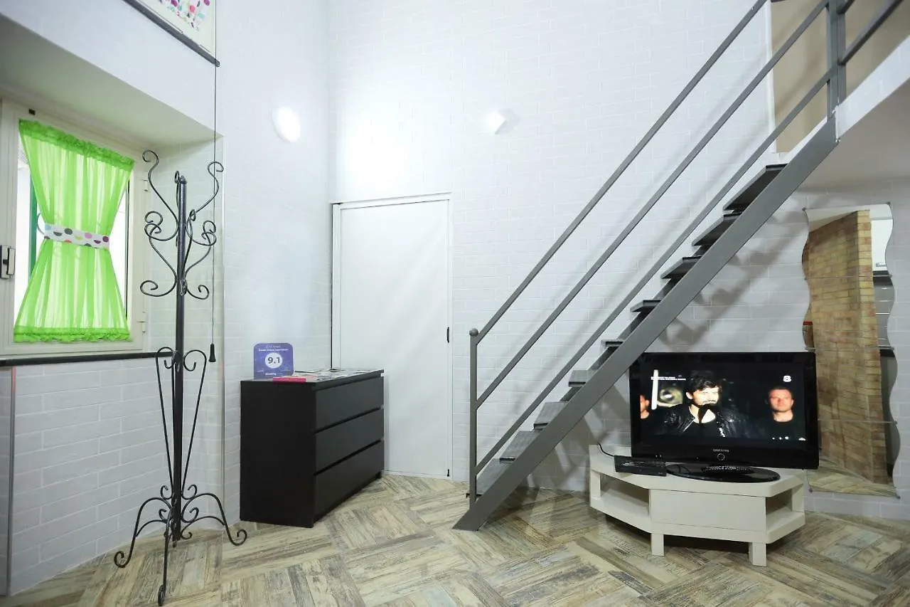 Santa Chiara Apartment Naples